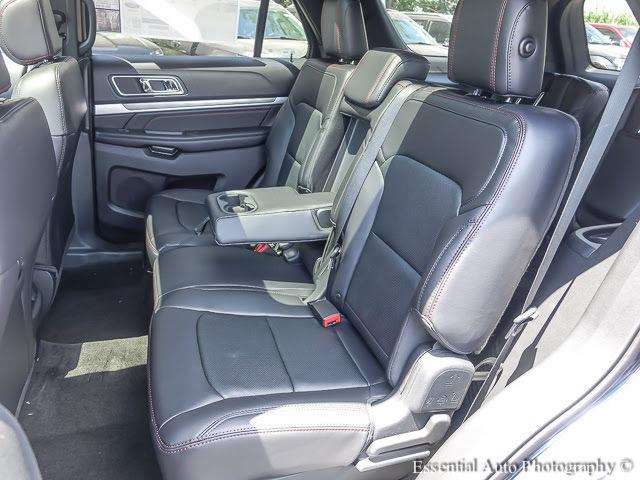 Ford Explorer 2017 photo 10